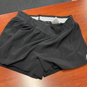 Reebok Shorts M // 111904